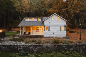 Το κτήριο όπου στεγάζεται  η παραθεριστική κατοικία