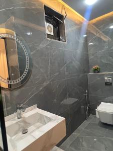 Ένα μπάνιο στο Ohio villa