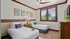 Postel nebo postele na pokoji v ubytování Hale Moana by AvantStay Incredible Hawaii Beach Resort w Pool Hot Tub