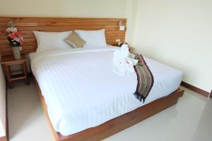 Gallery image of Chatin Guesthouse in Khao Lak