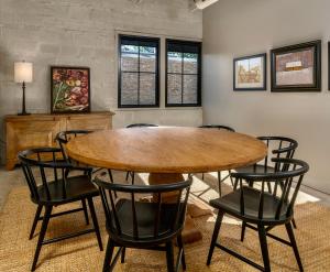 Fotografie z fotogalerie ubytování Meeting House Boutique Hotel v destinaci Falls Church