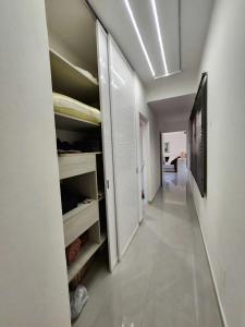 Φωτογραφία από το άλμπουμ του Contemporary apartment, sea view στο Λομέ +8 φωτογραφίες