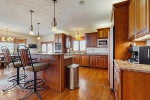 Η κουζίνα ή μικρή κουζίνα στο King Lodge