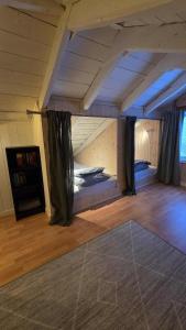 Φωτογραφία από το άλμπουμ του Fox Cabin σε Lyngen