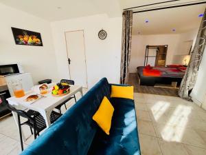 Galeriebild der Unterkunft Le Maréchal Chic - Centre ville - Rive de Gier in Rive-de-Gier