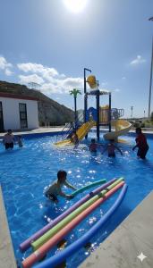 Imagen de la galería de شاليه منتجع جوري حتا الخاص -J4- Jory Hatta Private Resort Chalet, en Hatta