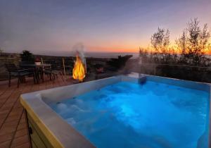 Galeriebild der Unterkunft Rahal Etna Luxury - Private Heated Jacuzzi & Infinity Pool in Catania