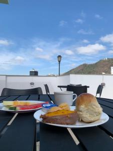 Φαγητό σε αυτό το ξενοδοχείο διαμερισμάτων ή κάπου εκεί κοντά