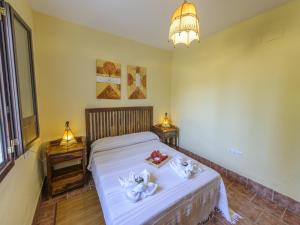 Ένα ή περισσότερα κρεβάτια σε δωμάτιο στο Studio in Spain with Private Pool and Garden