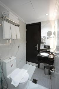 Vannituba majutusasutuses Afaq Al Masi Hotel +42 fotot