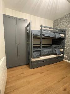 Φωτογραφία από το άλμπουμ του La Bûcherie - Appartement cœur de ville classé 3 étoiles σε Montrichard