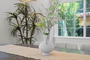 Φωτογραφία από το άλμπουμ του Wonderful Home Near Claremont! With Amazing Backyard! σε Pomona