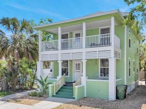 Budova, kde se prázdninový dům nachází