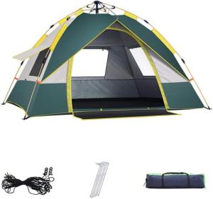 une tente avec la porte ouverte et la tente montée dans l'établissement Trail4WD Adventure Camp Malshej Hills, à Malshej Ghat 1 autre photo