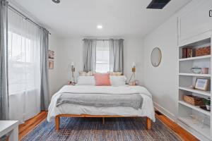 Ένα ή περισσότερα κρεβάτια σε δωμάτιο στο Whitetail Bungalow 10 min walk Downtown Nampa +14 φωτογραφίες