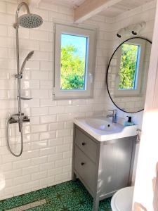 Koupelna v ubytování Lavender lodge retreat