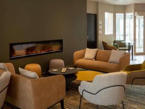 Posezení v ubytování Mercure Auxerre Autoroute du Soleil