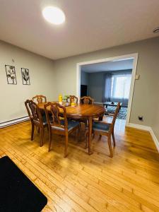 Χώρος καθιστικού στο The Grand Estate -4 bedroom +24 φωτογραφίες