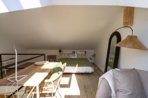 En eller flere senge i et værelse på Country House Vínicola + 60 billeder