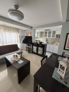 Η κουζίνα ή μικρή κουζίνα στο Departamento impecable 2 ambientes