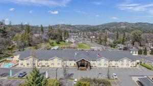 Γενική θέα στο βουνό ή θέα στο βουνό από  αυτό το μοτέλ