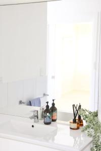 Φωτογραφία από το άλμπουμ του 'Lower Frome' Colonial Charm in the heart of Robe σε Robe +37 φωτογραφίες