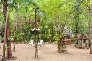 Κήπος έξω από το Ku kuk Glamping