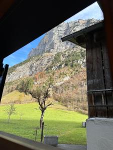 Imagem da galeria de Waterfall Valley House in Lauterbrunnen em Lauterbrunnen
