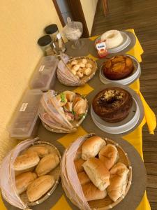 Jídlo v penzionu – hostince nebo okolí