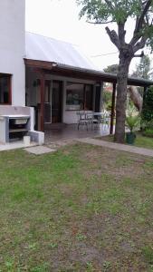 En have udenfor Casa Maloneli + 4 billeder