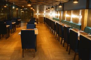 Εστιατόριο ή άλλο μέρος για φαγητό στο HOTEL TEN SQUARE - 5 Minutes from The Taj Mahal