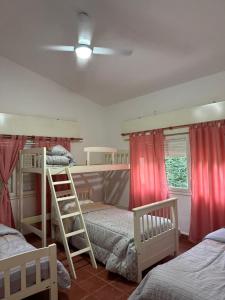 Galeriebild der Unterkunft cabaña EL CHALECITO DE ANA in Villa del Dique