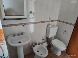 Ένα μπάνιο στο Cabañas Las Glicinas +9 φωτογραφίες