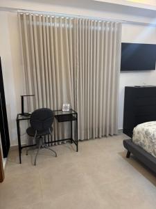 Fotografie z fotogalerie ubytování Chic City Apartment Walk to Everything! v destinaci Santo Domingo