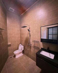 Ένα μπάνιο στο Kem Rose Trại Mát