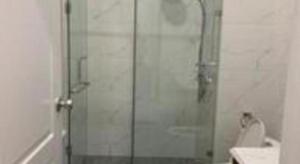 Koupelna v ubytování Hoang Hung Hotel + 34 fotografií