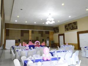 Restaurace v ubytování Big Daddy Hotel and Convention Center