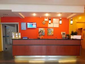 Vstupní hala nebo recepce v ubytování 7 Days Inn Chengdu North Railway Metro Station
