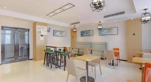 Posezení v ubytování City Comfort Inn Hotel Jinhua Dongyang First Department Store