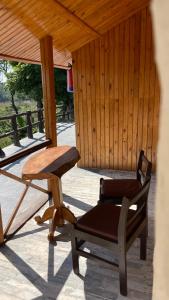 Photo de la galerie de l'établissement Sishwar Chitwan Tiger Resort, à Meghauli 45 autres photos