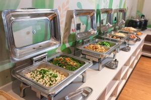 Jídlo v hotelu nebo okolí