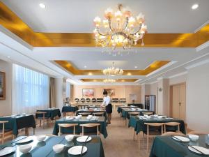 Restaurace v ubytování Vienna Hotel Shandong Dezhou Government Shopping Plaza