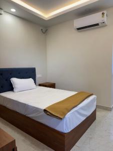 Φωτογραφία από το άλμπουμ του aish imperial inn σε Karaikal