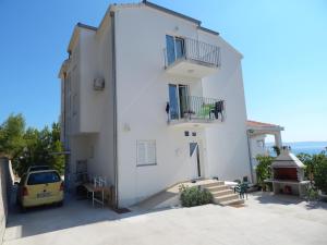 Budova, kde se apartmán nachází