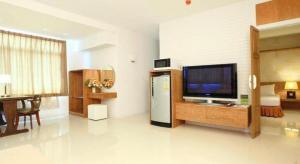 Μια τηλεόραση ή/και κέντρο ψυχαγωγίας στο G2 Hotel Group