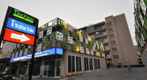 Budova, kde se hotel nachází