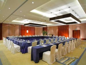 Konferenční prostory v ubytování New Century Grand Changchun Hotel + 158 fotografií
