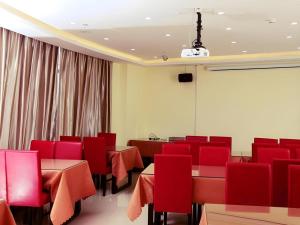 Posezení v ubytování GreenTree Inn Nanjing Dachang Getang Metro Station Express Hotel