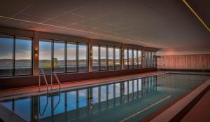 Bazén v ubytování Almåsa Havshotell nebo v jeho okolí