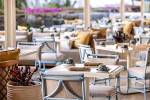 Restaurace v ubytování Ka Laʻi Waikiki Beach, LXR Hotels & Resorts